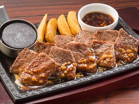 じっくりと寝かせた「熟成肉」フェア　「ステーキガスト」で6月まで