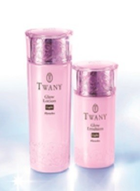 カネボウ化粧品「トワニー　グロウ」からみずみずしくうるおって艶のある肌へ導く化粧水と乳液発売