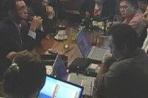 「記者クラブはつぶしたほうがいい」　ネット中継討論会もりあがる