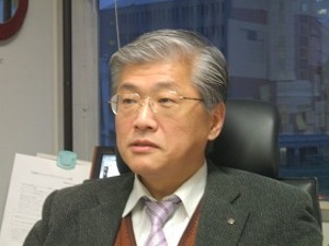 口臭「歯みがきで消える」は間違い？　オーラルケアは「舌」に注目