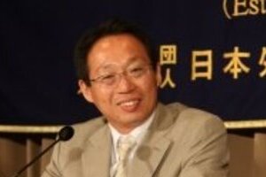 「カズ代表外し、後悔ない？」　岡田監督質問に苦笑