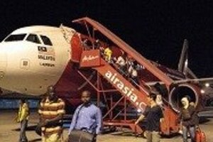 JAL「格安航空」に進出　再生支援機構が検討