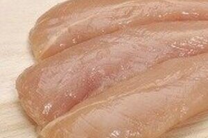 鳥や牛の生肉で食中毒　ネットお取り寄せ人気で増加？