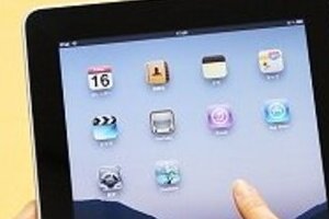 ネット予約できないiPad3G　「並ぶしかない」不思議