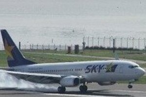 スカイマーク危うい「急拡大路線」 国際線に参入、JAL退職者大量採用…