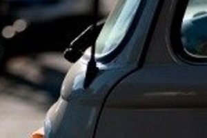 ハイエースが危ない　多発するミュージシャンの「機材車」盗難