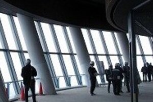 都心を一望　高さ350メートル・スカイツリー展望台初披露