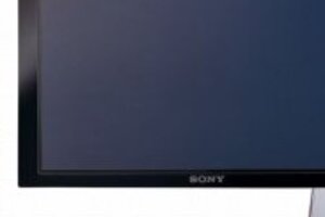 ソニー「有機ELテレビ撤退」を否定 「大型開発を視野に入れている」と明言