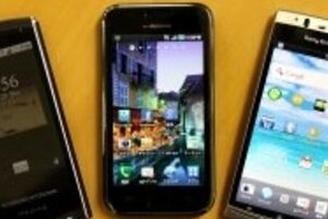 ドコモまた通信障害で揺らぐ信頼　スマホ売れれば負荷高まるジレンマ