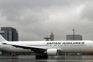 JAL連結業績、営業利益1884億円　リストラ策奏功、更生計画上回る