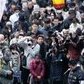 東日本大震災から1年　国内外で反原発デモ