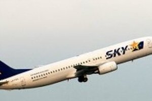 喫煙、携帯、アルコール…　機内でキレる乗客急増の背景は