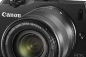 キヤノンも9月に「ミラーレス」参入　デジカメ戦国時代、勝者はだれか