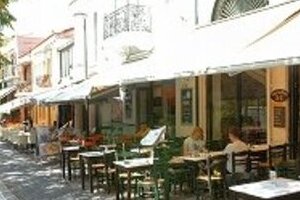 連載：苦悩するギリシャ（1） 「以前は前に進めないほど観光客であふれていた」　首都アテネにそんな日々は戻ってこない