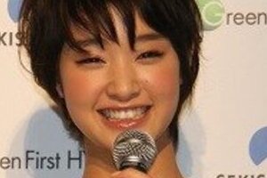 剛力彩芽の「ゴリ押し」に同僚もキレた！　「ビブリア古書堂」ヒロイン、「違うよね」