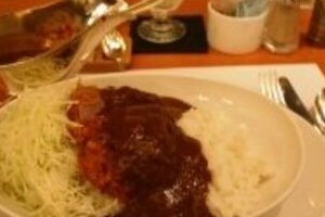 安倍総裁「今夜は例のカツカレー」FBに投稿　またブーム来る？