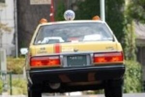 タクシー会社が女性運転手を積極採用　女性運転手だけの会社も登場　