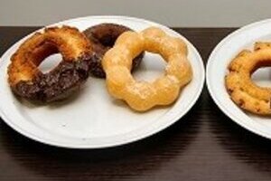 セブンイレブンのドーナツ「仁義なき戦い」　見た目が「ミスドそっくり」だが、これは...