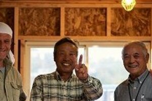 【震災3年　復興へ前を向く（1）】 漁師に欠かせない「番屋」を自ら建てる　米国出身、パワフル社長の奮闘記