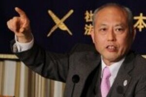 舛添知事、選挙中のネガキャンに反論　「私は日本人」「外国人、投票したければ国籍取得を」