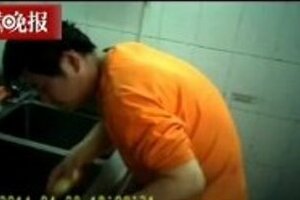 中国メディアがセブン-イレブンにネガキャン　食べ物用の流し台で「洗髪」報じる