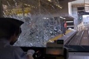 京急線「人身事故」の決定的瞬間　衝撃動画の公開是非巡りネットで賛否
