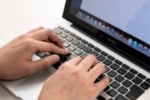 グーグル「忘れられる権利」認め情報削除　「リベンジポルノ」も対象となるか