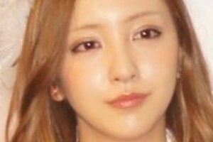 「激やせで心配」された板野友美が明かした　体重を公表した「とっても軽い」理由とは
