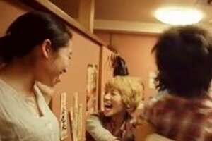 「友だち」連呼、フェイスブックのテレビCM　「ぼっち」が「見てて辛い」と猛反発