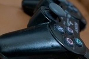 ソニー、「甘い見通し」から決別　テレビ、デジカメは売り上げ減を想定