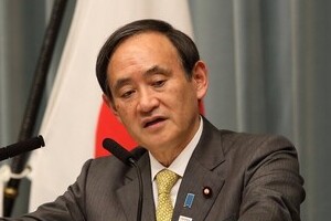 菅官房長官が積極的に「後押し」　USJ、沖縄進出の「深層」部分