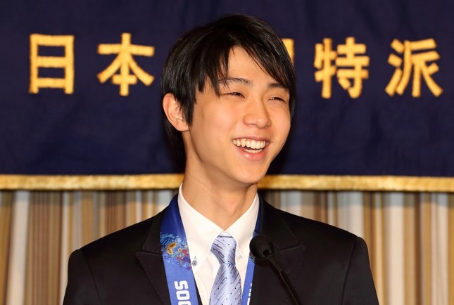 「プーさん好き」として知られる羽生結弦選手（14年4月撮影）