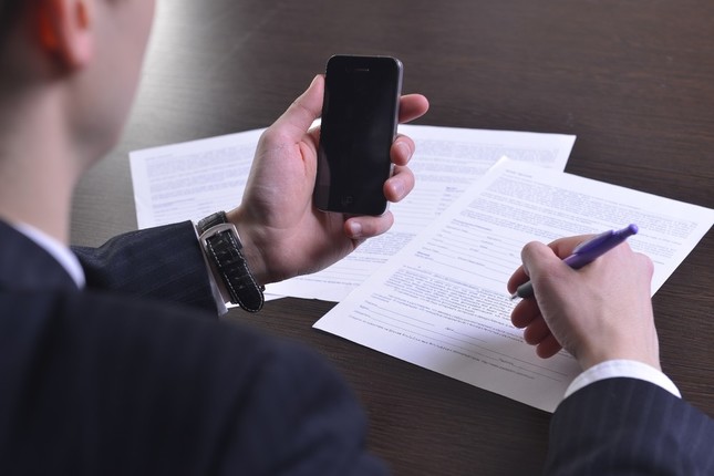 家計簿アプリ、大人気の一方で…（画像はイメージ）