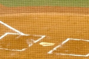 プロ野球新人王はセ・パともに投手が有力　巨人・高木、日ハム・有原を軸に大詰めの争い