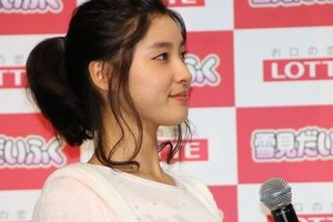 「胸にしか目が行かない」とネットで評判　女優・土屋太鳳の「隠れ巨乳」疑惑