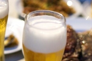 「本物のビール」が11年ぶりにプラスの異変　酒税見直しで各社が営業方針を変え始めた