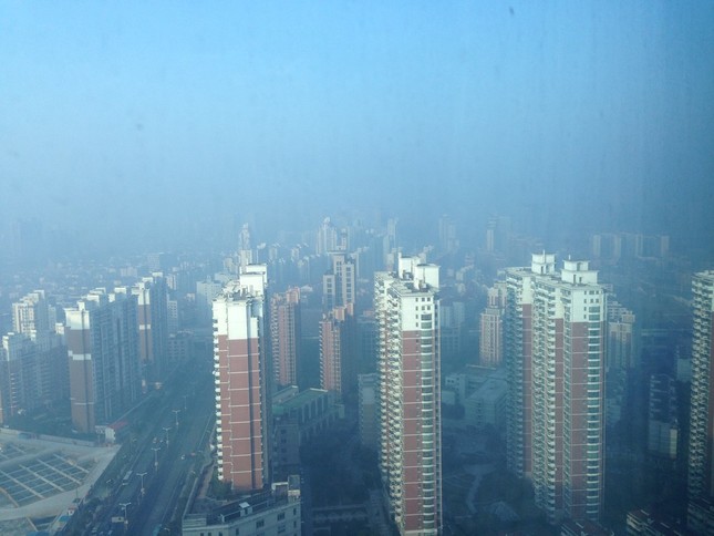 PM2.5の被害は中国各地で発生（写真は2013年、上海で撮影）