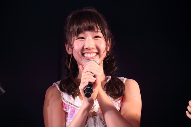 卒業を間近に控えた内山奈月さん