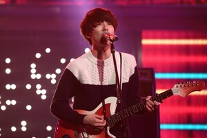 「ベッキー語」がネットを席巻　「センテンススプリング」流「怪しい英語」飛び交う