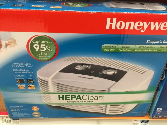ドラッグストアで販売されていた空気清浄機