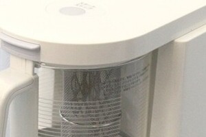 はやりの「水素水」の効果って何？　国民生活センターが消費者に注意喚起