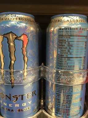 エナジードリンクにもビタミンB12が豊富に入っている