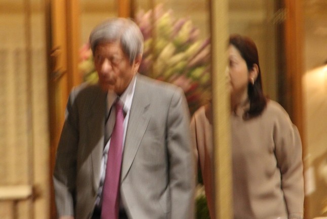 開始30分ほどで会場を後にする田原総一朗氏