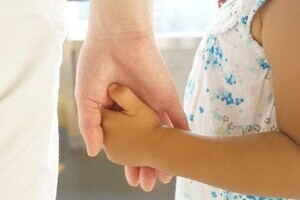 小学生がツイッターで異性と「出会う」時代に　わいせつ鹿嶋市議逮捕で明るみに出た「実態」