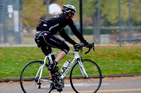 短時間の全力の自転車こぎが大きな効果を