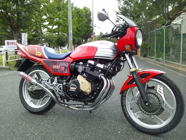 「HONDA CBX400F」生産終了から30年過ぎても人気は衰えない（写真は、「NGU Auto」の提供）