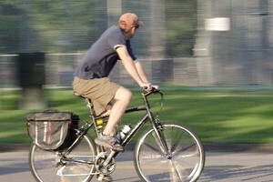大阪で自転車保険が「義務化」　全国に広がる？それとも...