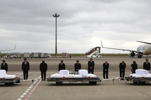 中尾彬、テロ犠牲者の扱いに激怒　「なんで棺を外に置いてんだよ！」