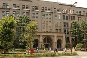 アベノミクス「逆回転の可能性」　アナリストが指摘する「不安材料」