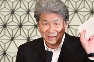 鳥越氏、「特異」な発言に注目集まる　「準備不足」だけが原因なのか【都知事選2016】